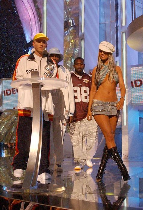 Couple Halloween Costumes Celebrities, Christina Aguleria Costume, Christina Aguilera Eminem Costume, Eminem And Christina Aguilera Costume, Christina Aguilera Dirrty Costume, Burlesque Costumes Christina Aguilera, Cristina Aguilera 2000s, Cristina Aguilera Costume, Xtina Costume