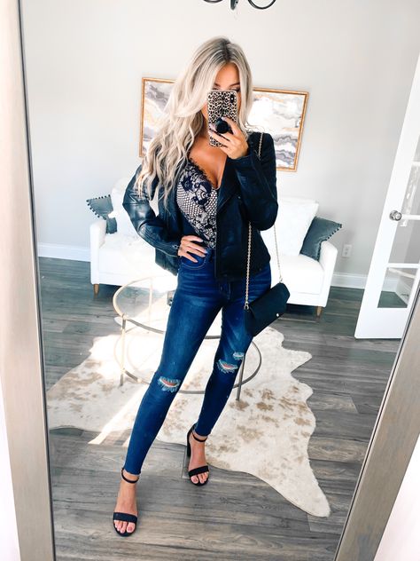 Body Suit Date Night Outfit, Body Suit And Jacket Outfit, Leather Jacket Outfit Going Out, Night Out Outfit 30s Going Out, Date Night Bar Outfit, Night Out On The Town Outfit, Women’s Going Out Outfits, Out On The Town Outfits Night, Comedy Show Outfit Night Spring