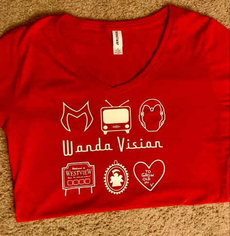 Marvel Shirt Ideas Vinyl, Marvel Cricut Shirts, Marvel Tshirt Ideas, Scarlet Witch Shirt, Cricut Files Shirts Disney Marvel, Wandavision Shirt, Vision Wandavision, Wanda Vision, Marvel Clothes