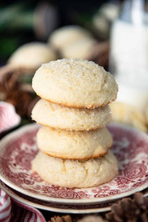 Amish drop sugar cookies are thick, puffy, soft, and coated in sparkling sugar! You can frost them, glaze them, or add sprinkles, too. Perfect for Christmas cookie trays and just about any other holiday celebration! Sugar Cookies With Nutmeg, Christmas Cookie Trays, Drop Sugar Cookies, Canned Frosting, Soft Sugar Cookies, Cookie Tray, Cookie Scoop, Old Recipes, Baking Sheets