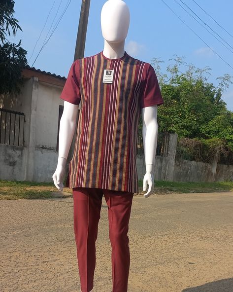 Men Aso Oke Style, Aso Oke For Men, Men Senator Designs, Senator Designs, Men Native, Men Kaftan, Native Wears, African Wear Styles For Men, African Attire For Men