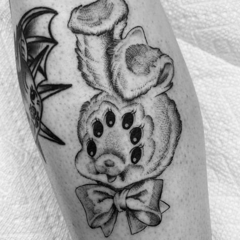 Creepy Alien Tattoo, Scary Cute Tattoo, Unsettling Tattoo Ideas, Dark Spooky Tattoos, Baby Calf Tattoo, Morute Tattoos, Creepy Bunny Tattoo, Creepy Cute Tattoo Ideas, Creepy Doll Tattoo