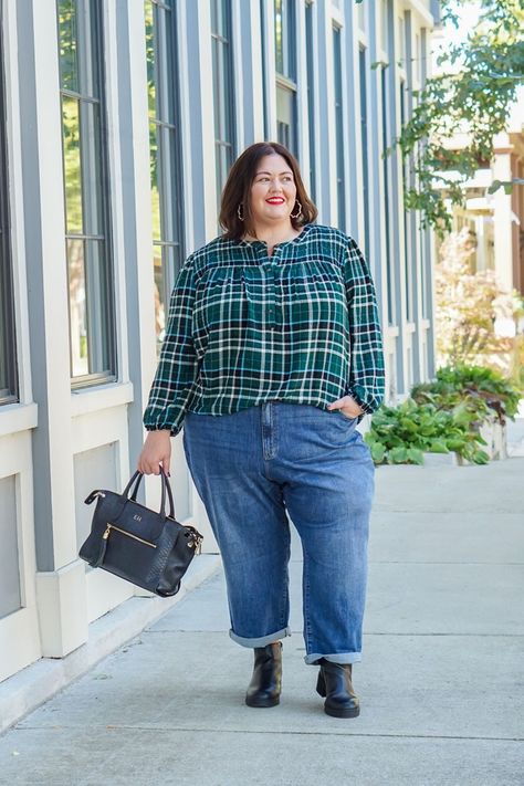 Plus Size Holiday Style with Lane Bryant 7 Outfit Ideas Classic, Plus Size Holiday, Plus Size Outfit Ideas, Velvet Flats, Boyfriend Fit Jeans, Flannel Dress, Archive Fashion, Plus Size Outfit, Classic Southern