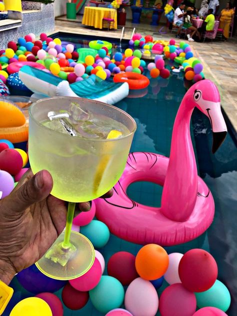 Hawaiian Pool Party, Neon Pool Parties, Hawaii Birthday Party, Pool Parties Flyer, Teacher Party, 21st Bday Ideas, Aloha Party, Hawaiian Party Decorations, Hawaiian Birthday Party