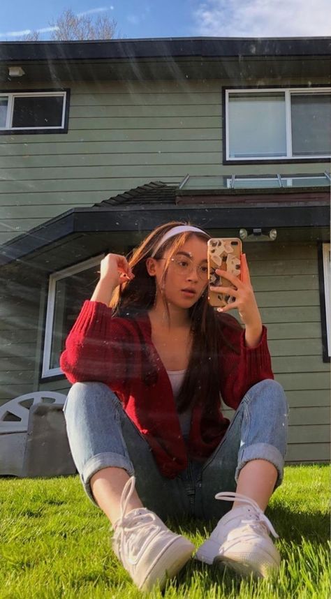 Anna Cathcart Descendants, Anna Cathcart Instagram, Anna Cathcart Outfits, Anna Cathcart Aesthetic, Anne Cathcart, Anna Cathcart Xo Kitty, Anna Chatcart, Xo Kitty Outfits, Anna Cathcart