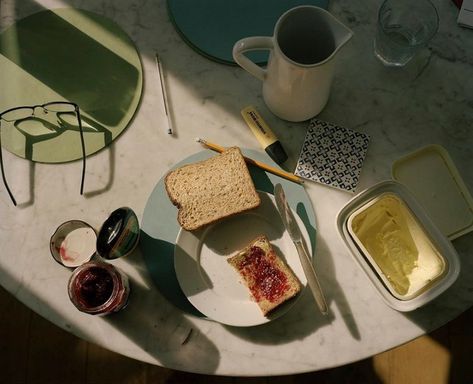 not mine Tove Jansson, Cinematic Photography, Film Aesthetic, Photography Inspo, Aesthetic Photo, Short Film, Pretty Pictures, Film Photography, Martini