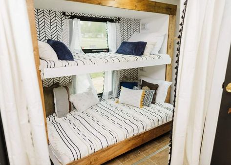 Camper With Bunk Beds, Beddys Bedding, Camper Remodeling, Rv Redo, Camper Reno, Rv Interior Remodel, Camper Trailer Remodel, Camper Organization, Rv Renovation