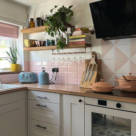 Spotted: The Haden Highclere Kettle and Toaster in Poole Blue in @emeraldterrace's stunning kitchen 👏 Make sure to tag #MyHaden for a chance to be featured! #HadenAppliances Toaster And Kettle Display In Kitchen, Kitchen Toaster Placement, Kitchen Kettle And Toaster Ideas, Haden Toaster, Blue Kettle, Smeg Appliances, Kettle And Toaster, Stunning Kitchens, Decoration Inspiration