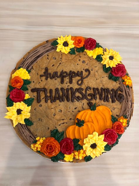 Chocolate Thanksgiving Cake, Cookie Cake Thanksgiving, Thanksgiving Message Cookies, Thanksgiving Cookie Cake Ideas, Fall Cake Decorations, Ghost Cookie Cake, Turkey Cookie Cake, Thanksgiving Cookie Cake Designs, Fall Message Cookies