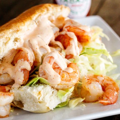 Shrimp Po Boy Recipe, Sauce For Shrimp, Creamy Cajun Sauce, Po Boy Sandwich, Buttery Shrimp, Cajun Sauce, Shrimp Po Boy, Shrimp Dishes, Fried Shrimp