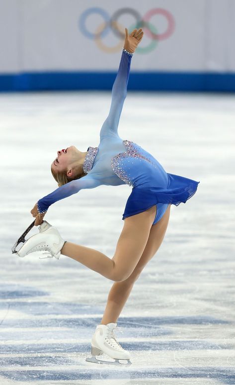 Figure skate, Sports, Figure skating, Ice skating, Skating, Ice dancing, Jumping, Ice skate, Sportswear, Axel jump, Winter Olympics Activities, Olympic Ice Skating, Olympics Costume, 1984 Winter Olympics, Olympics Activities, Ice Skating Costumes, Figure Skating Outfits, Ice Skating Outfit, Skating Aesthetic