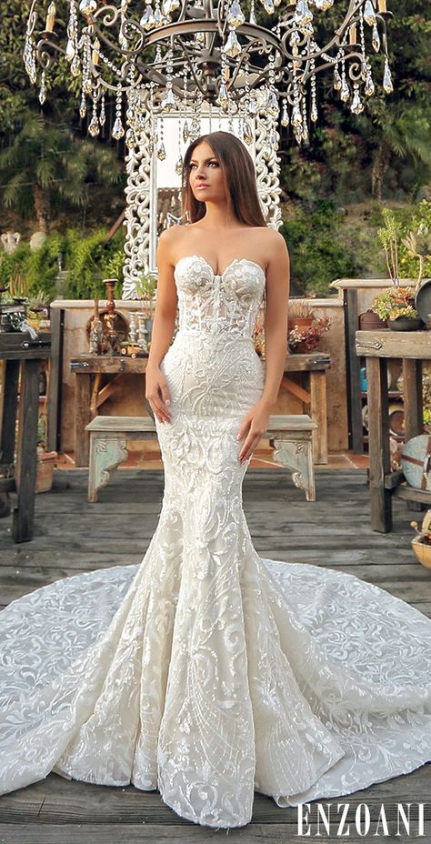 Fairy Tail Outfits, Wedding Dresses Fit And Flare, Wedding Dresses Fit, Fitted Lace Wedding Dress, Wedding Dress Gallery, Western Wedding Dresses, Fit And Flare Wedding Dress, Dream Wedding Ideas Dresses, Fitted Wedding Dress