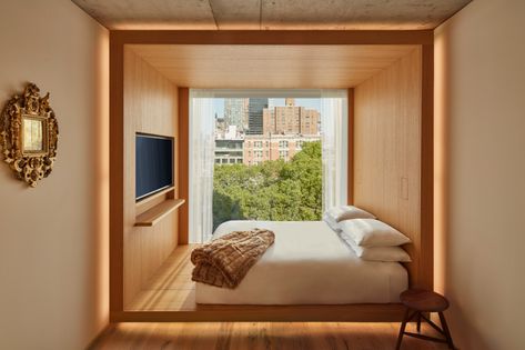 Ian Schrager, Joe Thomas, Public Hotel, Hotel Plan, Floating Bed, Hotel Room Design, Interior Design Photography, Small Hotel, Design Hotel