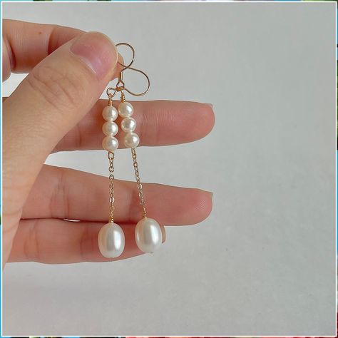 Wedding Earrings - The struggle is over. You don't have to hunt for it anymore. Just get it from here by clicking on the link. Gold Pearl Wedding Earrings, Diy Pearl Earrings, Gold Pearl Drop Earrings, Anting Manik, Pearl Bride, Pearl Drop Earrings Gold, Drop Earrings Gold, Freshwater Pearl Earrings, Earrings Bridesmaid