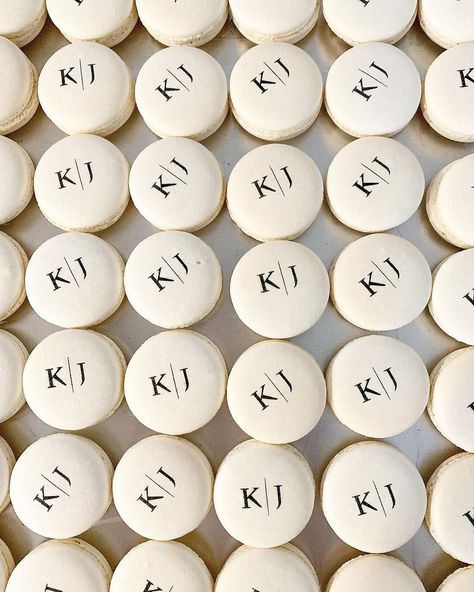 Wedding Macarons, Black And White Wedding Theme, Birthday Dinner Party, White Wedding Theme, Dream Wedding Decorations, Wedding Dessert Table, Engagement Party Decorations, Future Wedding Plans, Wedding Mood Board