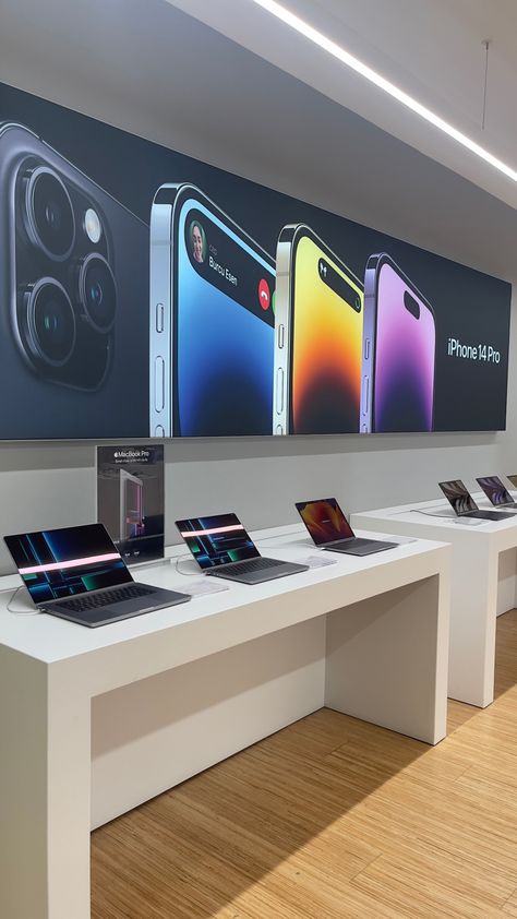 Iphone Store Shop, Apple Store Aesthetic, Apple Store Interior, Apple Store Design, Iphone Store, Mobile Shop Design, Drivers Licence, Cell Phone Store, Mobile Phone Shops