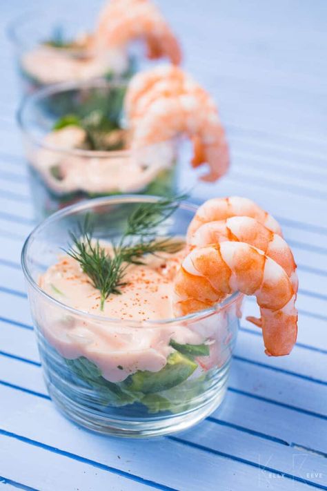 Prawn Starters, Nye 2023, Cocktail Shrimp Recipes, Cocktail Sauce Recipe, Starter Recipes, 2023 Ideas, Prawn Cocktail, Cocktail Appetizers, Shrimp Appetizers