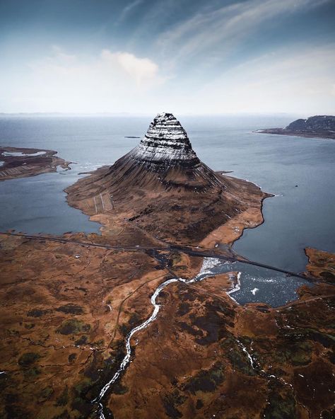 Kirkjufell Mountain, Colour Mood, West Iceland, Iceland Island, North Iceland, Iceland Travel Guide, Iceland Landscape, Farm Visit, Iceland Photography