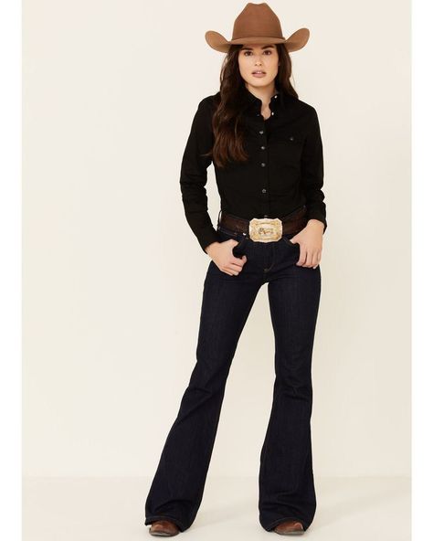 [Promotion] 63 Cute Rodeo Outfits For Women Recommendations To Copy At Once #cuterodeooutfitsforwomen Cute Rodeo Outfits For Women, Black Cowgirl Outfit, Cute Rodeo Outfits, Cowboy Outfits For Women, Cowgirl Outfits For Women, Kimes Ranch, Riding Jeans, Western Wear Outfits, Looks Country