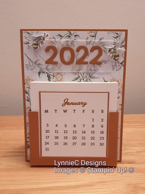 Handmade Desk Calendar, Diy Desk Calendar, Easel Calendar, Mini Desk Calendar, Post It Note Holders, Make A Calendar, 달력 디자인, Calendar Craft, Diy Calendar