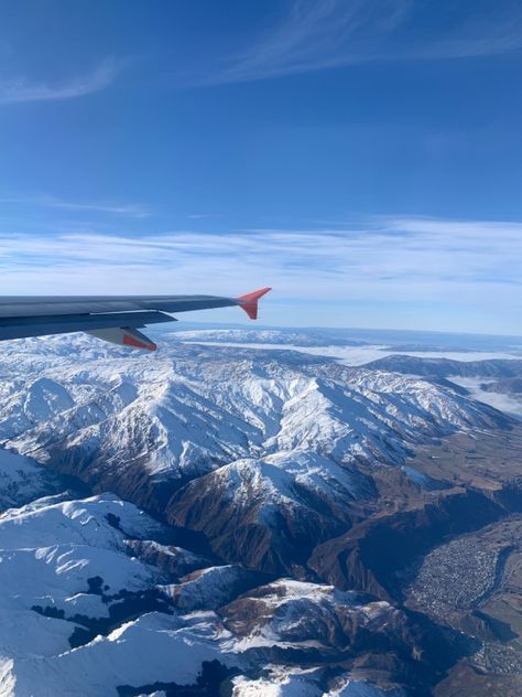 Flights flying snow mountains Queenstown blue bird Queenstown New Zealand Aesthetic, Queenstown New Zealand Winter, New Zealand Snow, Queenstown Winter, Vacation Loading, New Zealand Aesthetic, New Zealand Queenstown, New Zealand Winter, New Zealand Nature