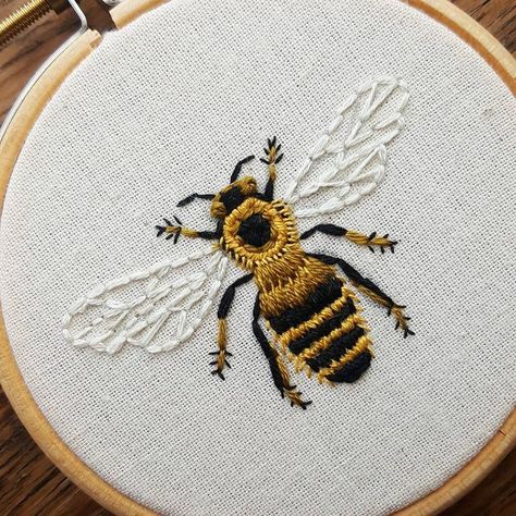 Embroidery Guide, Interior Measurements, Bee Embroidery, Bee Garden, Bee Inspired, Living Kitchen, Bee Art, 자수 디자인, Hand Embroidery Stitches