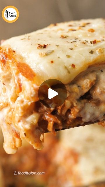 Food Fusion on Instagram: "After many requests, we finally have a recipe for lasagna without an oven. Try this Smoky Chicken Lasagna recipe and you will love it. #HappyCookingToyou #FoodFusion   Written Recipe: https://bit.ly/3gxr0pr" Recipe For Lasagna, Chicken Lasagna Recipe, Food Fusion, Chicken Lasagna, Food F, Easy Asian Recipes, Easy Asian, Lasagna Recipe, Lasagna