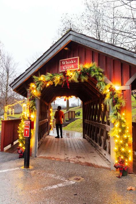 Bardstown Kentucky Christmas, Christmas In Kentucky, Kentucky Christmas, Bardstown Kentucky, Dinner Train, Trail Horse, Red Shutters, Kentucky Bourbon Trail, Holiday Getaway