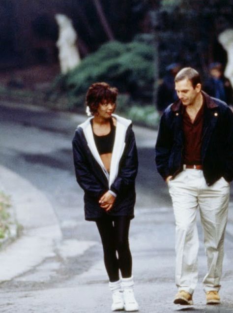 Whitney Houston and Kevin Costner in The Bodyguard, 1992 The Bodyguard 1992, Bodyguard Movie, Kevin Costner Whitney Houston, Janet Jackson Velvet Rope, The Bodyguard Movie, Whitney Houston Pictures, Retro Movies, The Bodyguard, Mood Bored