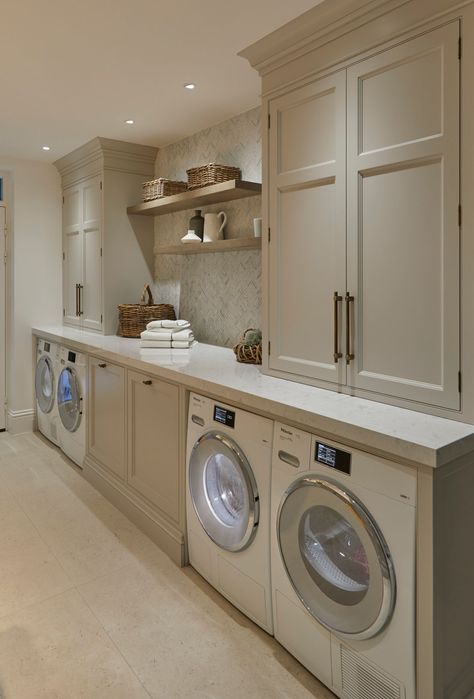 Sophie Paterson Interiors, Laundry Room Countertop, Laundry Room Ideas Small Space, Laundry Room Wallpaper, Dream Laundry Room, Laundry Room Flooring, Laundry Room Closet, Laundry Room Layouts, Modern Laundry Rooms