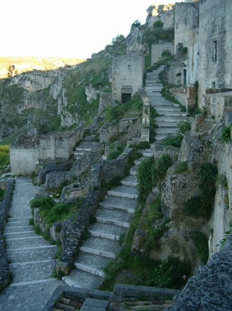 Basilicata Italy, Matera Italy, Hotel Building, Southern Italy, Stairway To Heaven, Calabria, Unesco World Heritage, Abandoned Places, Puglia