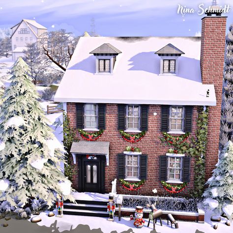 Speed Build & Download on YouTube Ts4 Suburban House, Sims 4 Holiday Home, Sims Brick House, Christmas House Sims 4, Sims 4 Christmas Build, Sims Christmas House, Christmas Sims 4 House, Sims 4 Britechester Build, Sims 4 Suburban Family Home