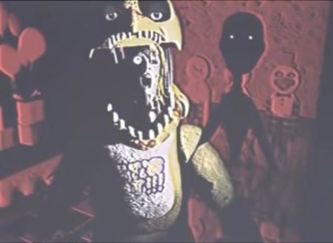 Weird Fnaf Photos, Fnaf Scary Creepy Art, Scary Fnaf Images, Scary Fnaf Art, Fnaf Analog Horror, Disturbing Images Scary Wallpaper, Cursed Scary Photos, Analog Horror Wallpaper, Fnaf Scary Creepy