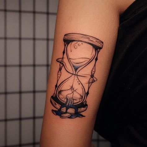 Broken Hourglass, Hourglass Tattoo Meaning, Hour Glass Tattoo Design, Lantern Tattoo Design, Tattoo Symbolism, Symbolism Meaning, Lantern Tattoo, Hourglass Tattoo, Saved Tattoo