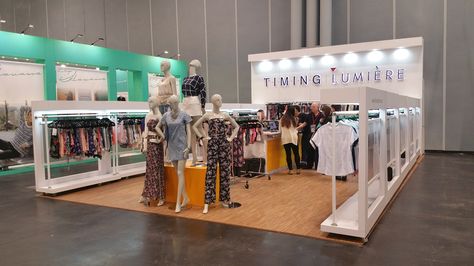 Timing and Lumiere at FAME 2015 Boutique Layout, Boutique Store Displays, Store Plan, Fashion Showroom, Exhibition Stall Design, Booth Decor, Exhibition Stall, Show Booth, Stall Designs