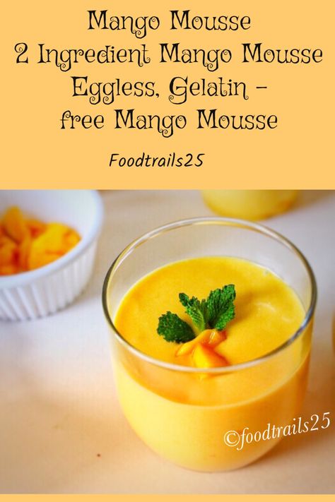 Mango Jello Desserts, Mango Whipped Cream, Mango Jello, Mango Mousse Recipe, Western Desserts, Recipe With Mango, Vanilla Jello, Fusion Desserts, Chinese Cookies