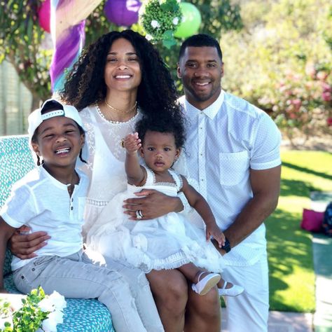 Ciara And Russell Wilson Threw Their Daughter An Epic First Birthday Bash | Singer Ciara and husband Russell Wilson, 29, pulled out all the stops for their daughter's first birthday celebration. Ciara Pregnant, Ciara And Russell Wilson, Ciara And Russell, Black Family, Celebrity Families, Russell Wilson, Black Families, Family First, Cute Family