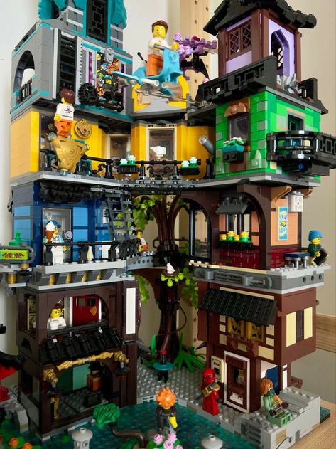 Ninjago City Gardens, Phonk Aesthetic, Lego Ninjago City, Ninjago City, Lego Organization, City Gardens, Big Lego, Doll Museum, Lego Modular