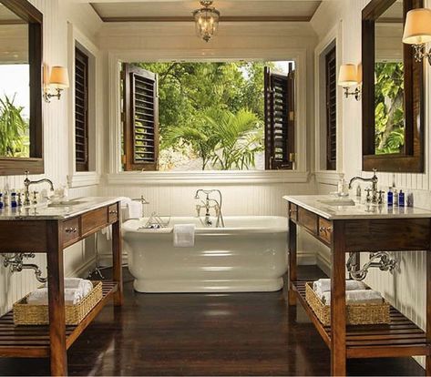 British Colonial Decor West Indies, Colonial Style Bathroom, British Colonial Bathroom, Tropical British Colonial Interiors, British Colonial House, British Colonial Home, British Colonial Interiors, Colonial Bathroom, Tropical British Colonial