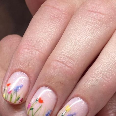 Keely Chaney on Instagram: "The prettiest wildflower bridal set🪻🌼🌷 • • • • • #keelydoesnails #revel8 #reveleightokc #reveleightsalonandspa #nailart #nails #nailtech #okcnailtech #oklahomanails #okc #okcnails #okcnailart #naturalnails #hardgel #hardgeloverlay #nailgrowth #hardgelnails #biab #wildflowernails #wildflowerbouquet #bridalnails #bridenails" Wildflower Nails Acrylic, Bridal Nails Flower, Wildflower Wedding Nails For Bride, Nails With Wildflowers, Wildflower Wedding Nails, Wildflower Nails Wedding, Wild Flower Nails Design, Floral Bridal Nails, Wildflower Nail Art