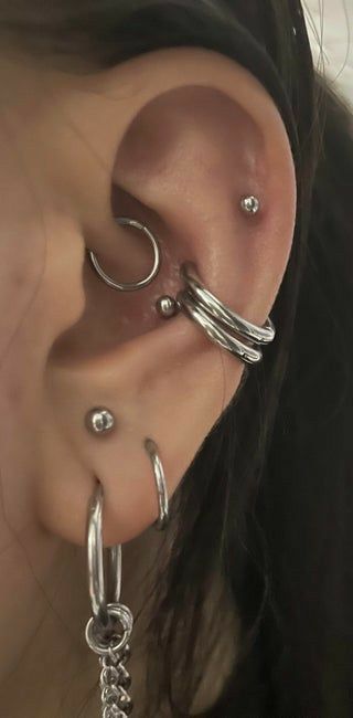 Cool Ear Piercings, Pretty Ear Piercings, Cool Piercings, Cute Ear Piercings, Cute Piercings, Body Jewelry Piercing, Daith Piercing, Dope Jewelry, Funky Jewelry