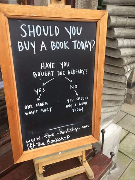 Spooky Cafe Aesthetic, Book Vendor Booth Display Ideas, Pop Up Bookshop, Bookstore Ideas Creative, Bookstore Window Display Ideas, Book Booth Display Ideas, Book Store Names Ideas, Pop Up Book Store, Used Bookstore Ideas