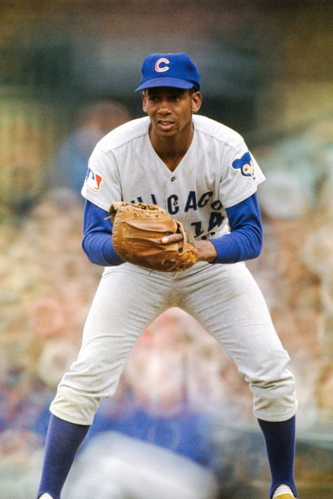 Ernie Banks - Chicago Cubs Ernie Banks, Chicago Sports Teams, Cubs Win, Go Cubs Go, Baseball Hall Of Fame, Chicago Cubs Baseball, Cubs Baseball, Baseball Photos, Chicago Sports