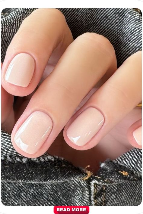 Soft pink glossy square nails with a natural tone, offering a polished, feminine look that’s versatile and easy to pair with any outfit. Soft Square Nails, Minimalist Short Nails, Light Nail Colors, Short Nail Ideas, Light Colored Nails, Short Press On Nails, Light Nails, Short Nail, Pink Nail Designs