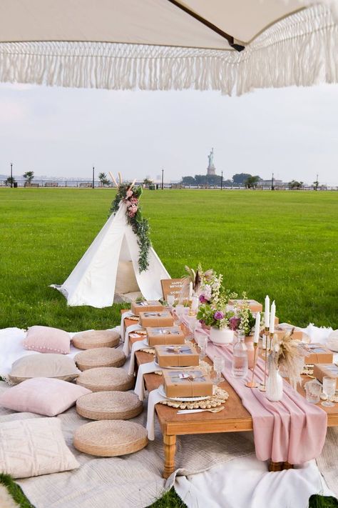 #bohopicnic #diyideas #luxurypicnic #nj #nychairstylist #eventdesign #floralideas #luxurypicnic #luxpicnic #eventplanner #picnicstyle #picnic Lace Teepee, Ideas Picnic, Indoor Picnic, Luxury Picnic, Picnic Style, Boho Picnic, Green Baby Shower, Back To School Party, Picnic Ideas