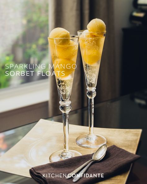 Sparkling Mango Sorbet Floats | www.kitchenconfidante.com1 pint mango sorbet Cono Sur Brut NV sparkling wine Sorbet Float, Wine Float, Bubbly Drinks, Champagne Float, Ice Cream Cocktails, Mango Cocktail, Float Recipes, Sparkling Juice, Prosecco Cocktails