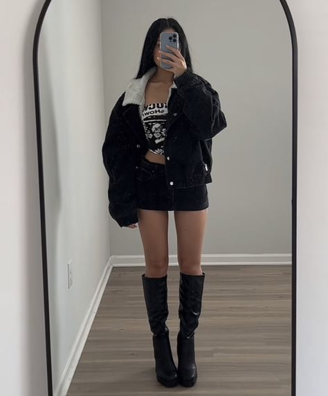 Low Waist Cargo, Denim Short Skirt, Korean Y2k, Slay Outfits, Everyday Fashion Outfits, Cargo Skirt, Cute Everyday Outfits, Denim Short, Style Korean