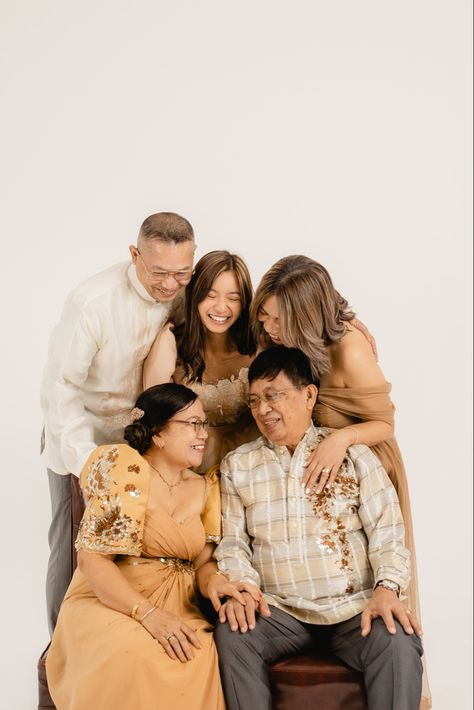 Family Portraits Photography, Filipino Family Photography, Filipino Maternity Shoot, Philippines Film Photography, Respect Pictures, Filipino Old Photos, Philippines Family, Father Picture, 4 Sisters