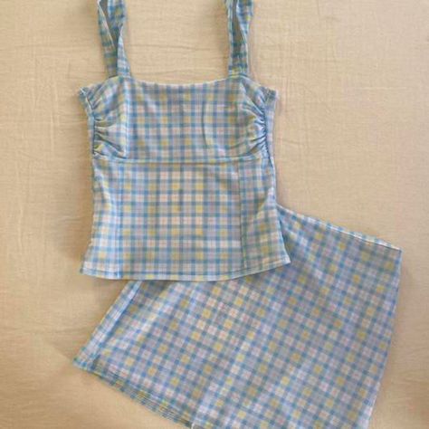 Gingham Set, Tailored Clothes, Clueless Outfits, Diy Clothes Design, Fashionista Clothes, Upcycled Fashion, Cute Comfy Outfits, Fashion Top, Colourful Outfits