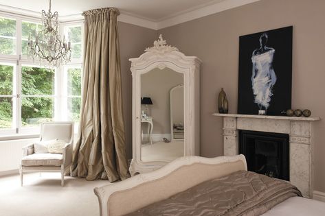 Creative Bedroom Decor, Glamorous Interior Design, Stylish Master Bedrooms, Elephants Breath, Bedroom Design Inspiration, Farrow And Ball, Interior Design Mood Board, Dining Room Inspiration, Bedroom Green